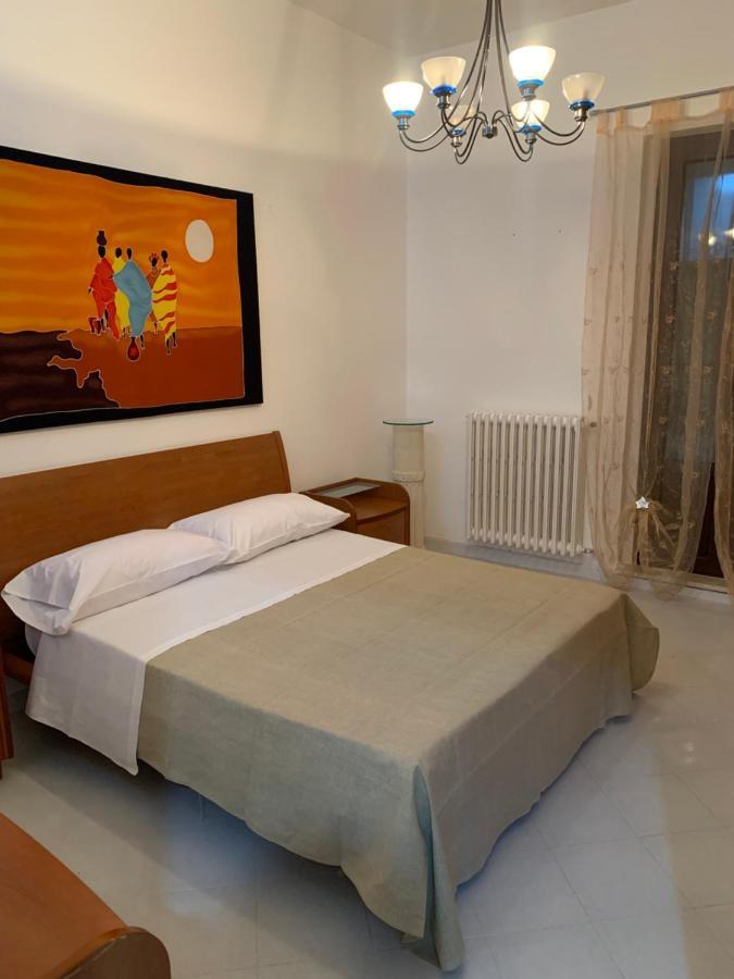 Domenica rooms Lecce Esterno foto